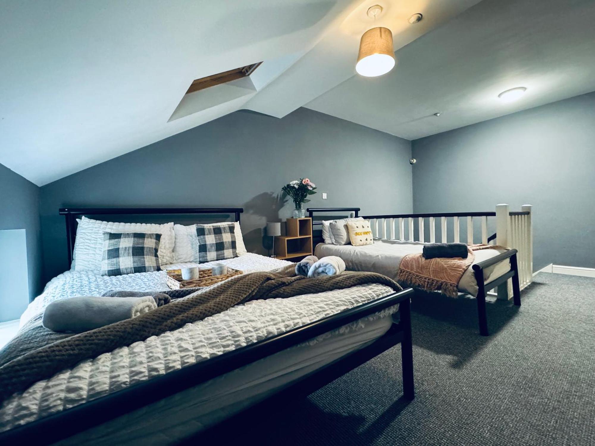 Queens Townhouse - 4 Bed 화이트헤이븐 외부 사진