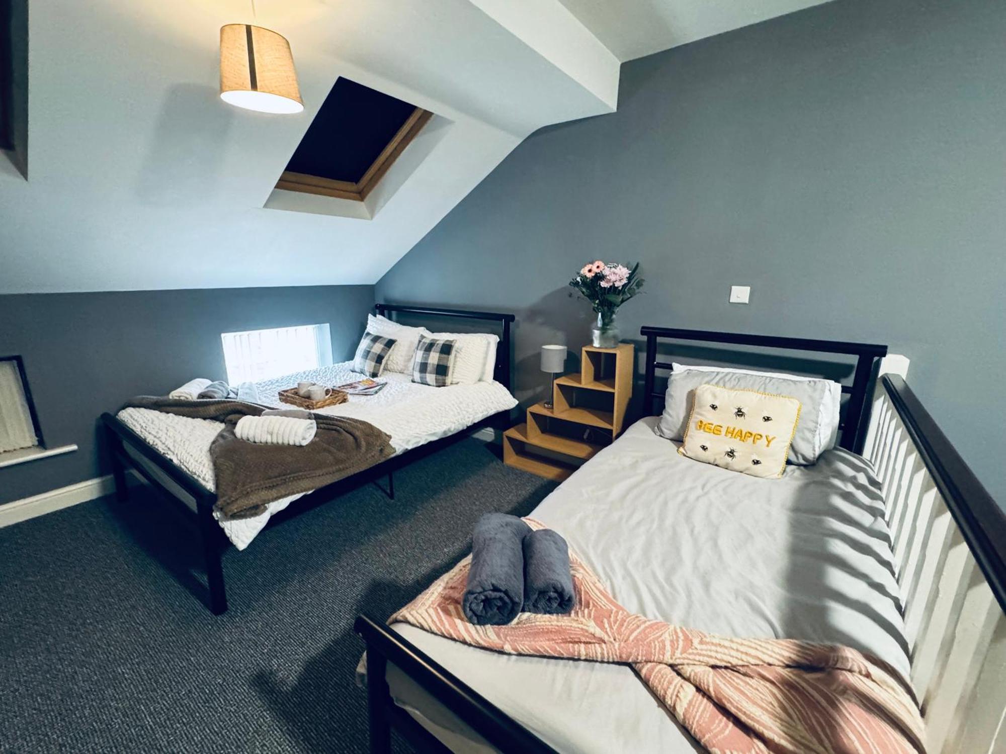 Queens Townhouse - 4 Bed 화이트헤이븐 외부 사진