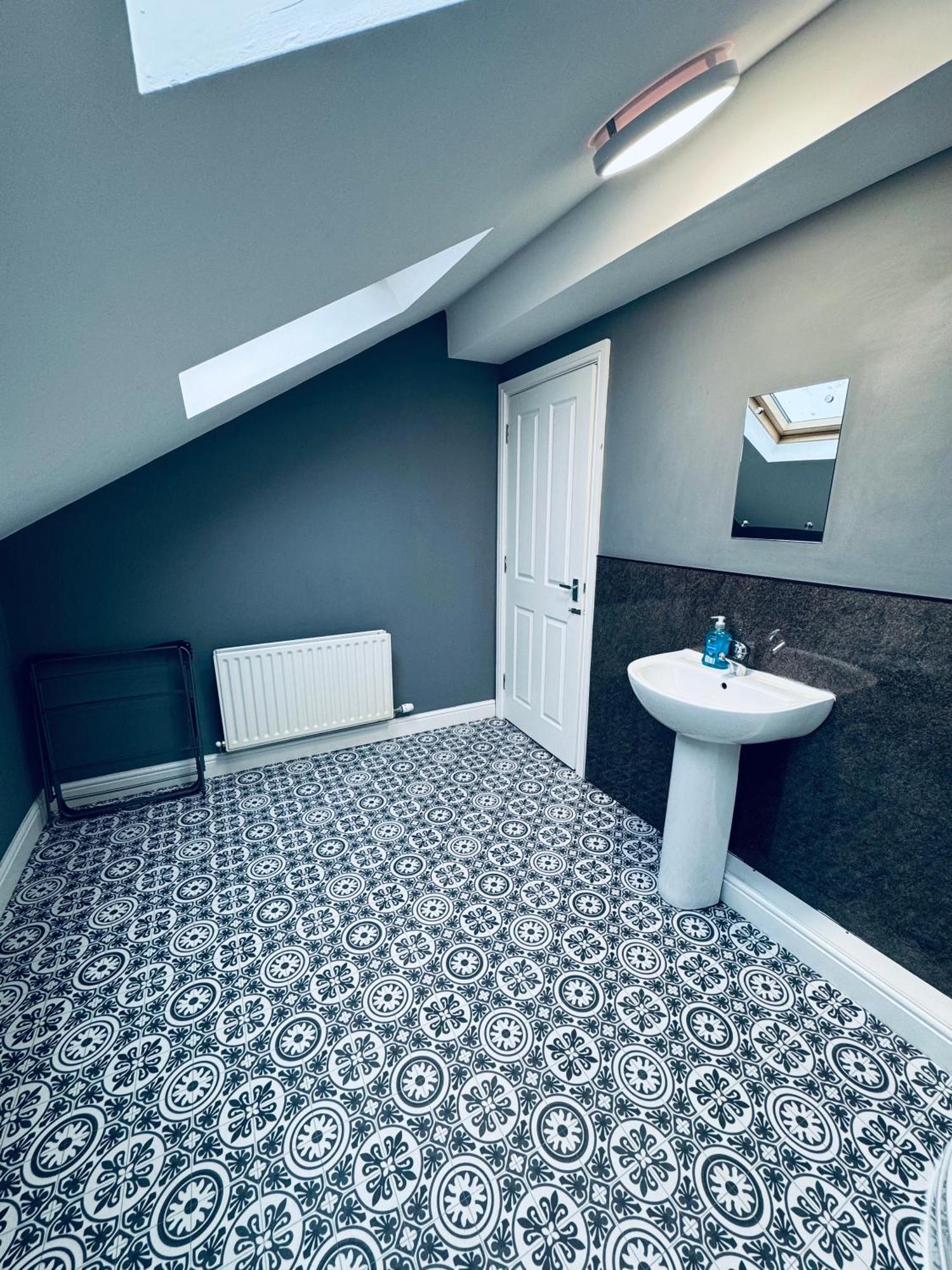 Queens Townhouse - 4 Bed 화이트헤이븐 외부 사진
